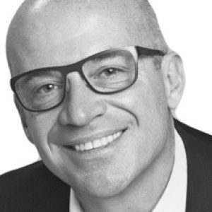 Claudio Bellini، مهندس معماري ومصمّم، مبتكر نظام المكتب التنفيذي DR لصالح Frezza