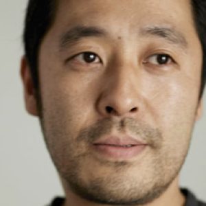 Ichiro Iwasaki مؤسس استوديو Iwasaki للتصميم في طوكيو