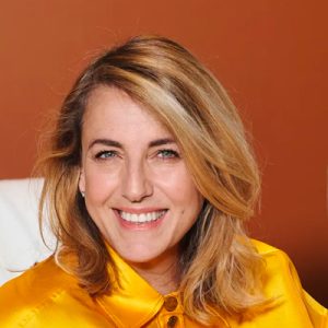 أسطح خزفية من Mutina بتصميم Patricia Urquiola في صالة استقبال