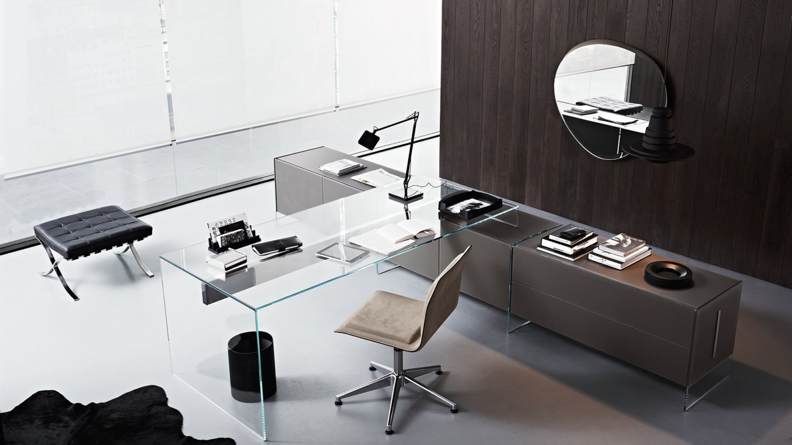 مكتب تصميم Air Desk من Gallotti & Radice بالكريستال الشفاف