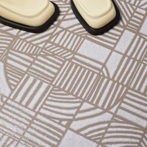 استقبال بـMater من Mutina
