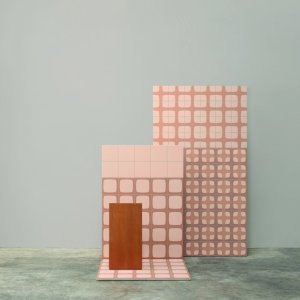 بلاطة Betty Set من Mutina بعنصر زخرفي