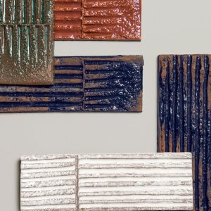 مخطط Stripes من Chamotte Mono وQuadra