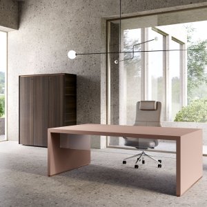 مكتب استقبال Universe من مجموعة Bold58 لدى About Office