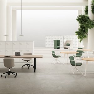 العارضة المستطيلة 60 × 40 في هيكل مكتب E-Place