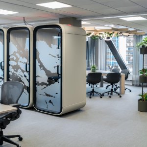 ألواح فولاذية مطلية بالبودرة في Framery One Compact
