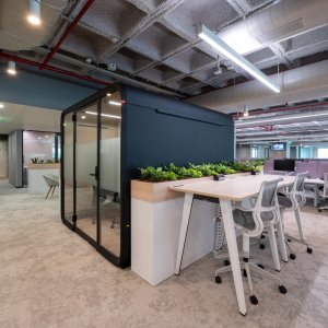 مقابس مدمجة في سطح مائدة Framery Six