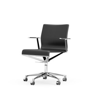 Stick Chair في قاعة اجتماعات