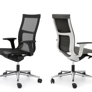 كرسي Una Chair بهيكل برونزي اللون