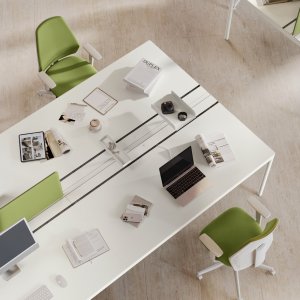 Top access قلاب بزاوية 90 درجة على القضيب المركزي المجهز من Fil Rouge