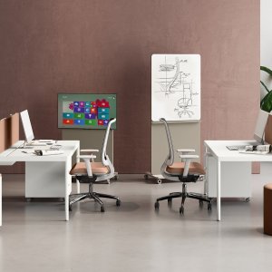 تفصيل البروفيل الأحمر من PVC على هيكل bench من Fil Rouge