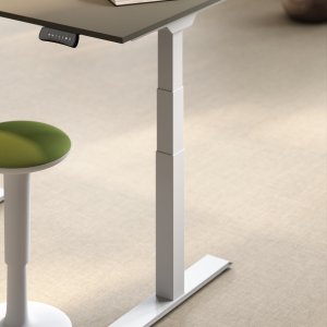 لوحة COMFORT بوظائف الذاكرة على مكتب UP Plus