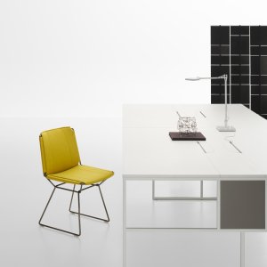 حامل حاسوب بعجلات من مجموعة 20.Venti لدى MDF Italia