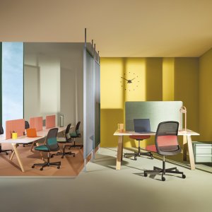 قناة كابلات CC من الصفيحة السوداء أسفل Arki-Table