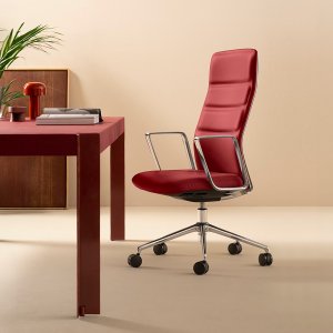 ظهر That’s it Executive من الخلف، مكسو بالقماش مثل الواجهة الأمامية